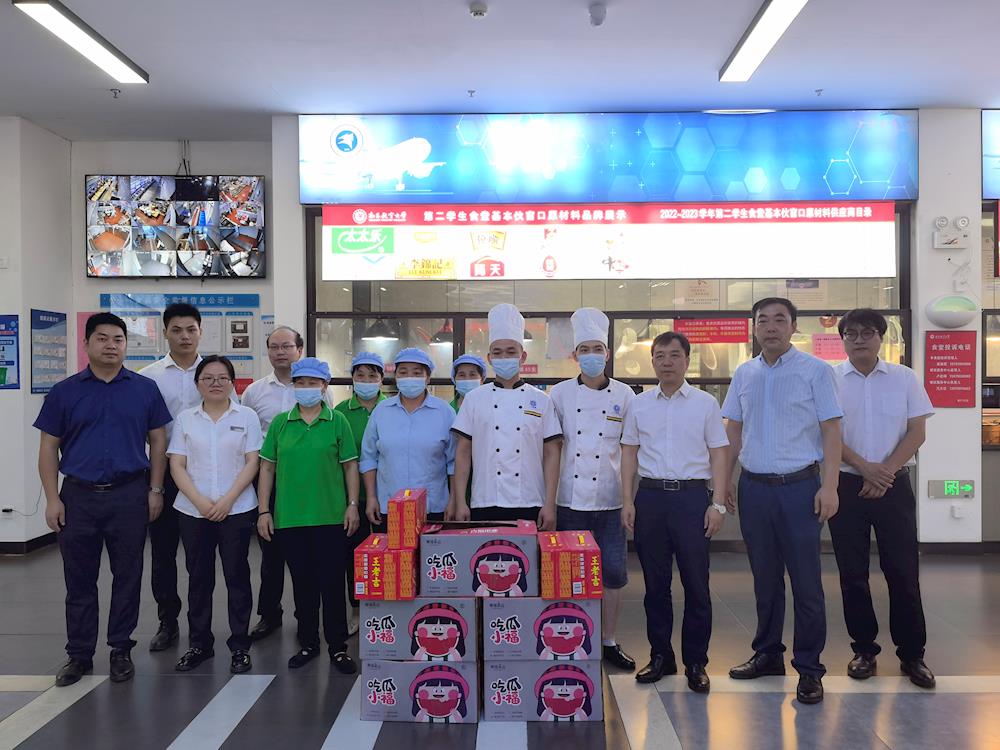 639c33d3b61b4cf1a6c026815195fb58.jpg 639c33d3b61b4cf1a6c026815195fb58.jpg